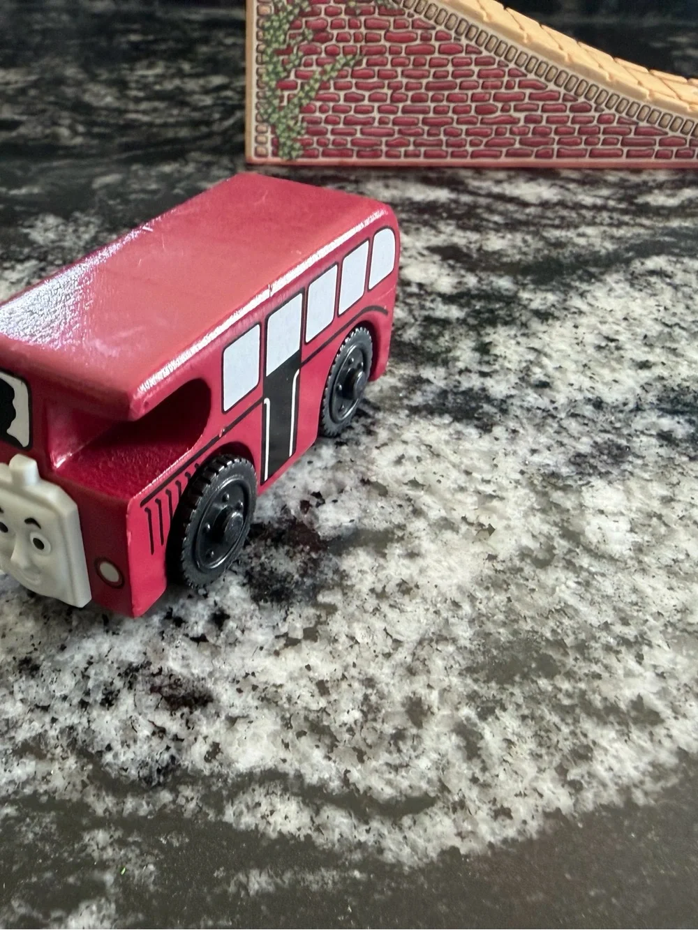 Vintage Thomas the tank engine Wooden Train Cars and Engines - Kids Toys